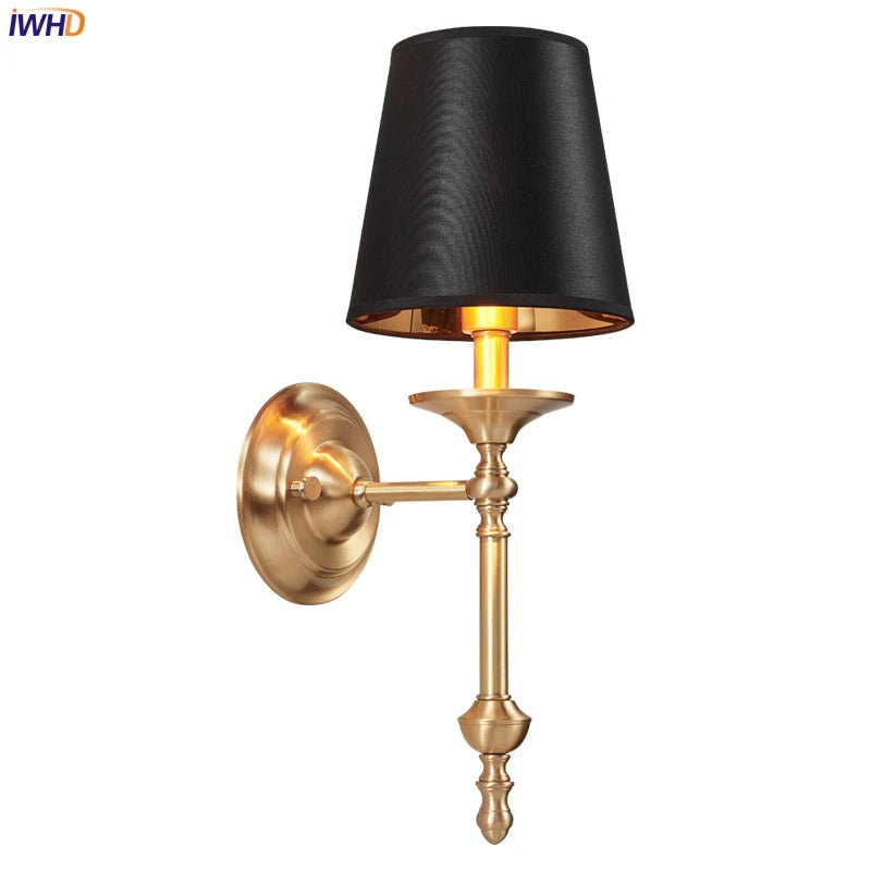 Arandela de Parede Tocheiro Dourada Classic Luminária Black
