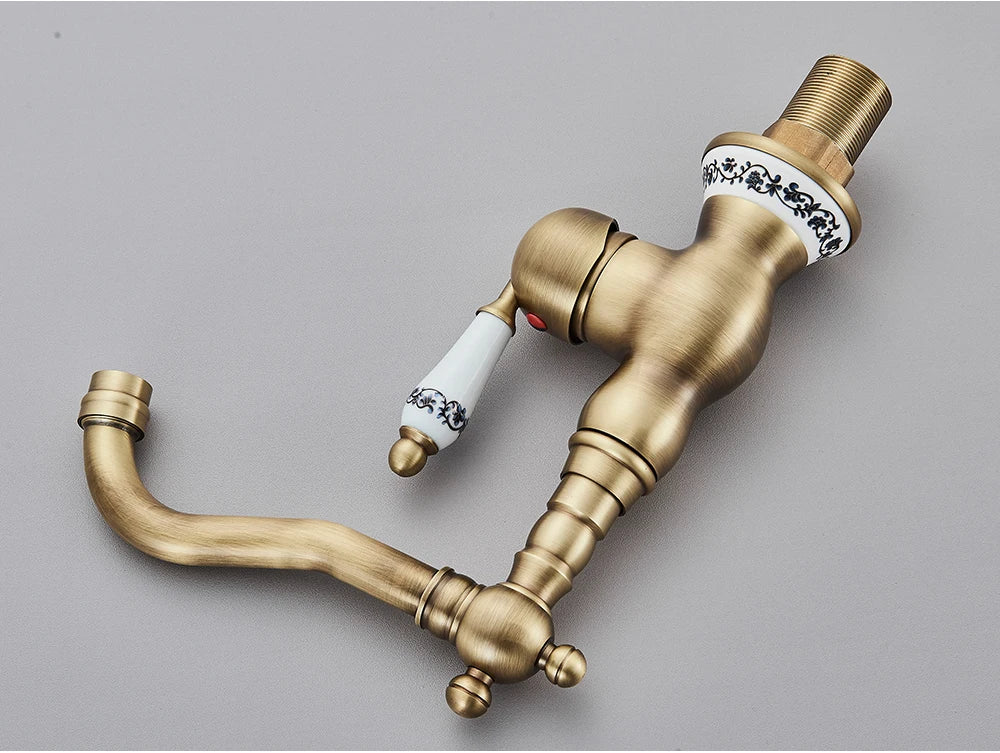 Torneira de Lavatório Vintage em Cobre – Bica Giratória com Misturador de Água Quente e Fria