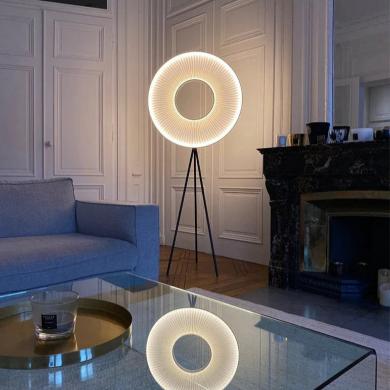 Luminária de Piso Pôr do Sol: Elegância Que Transforma Seu Ambiente