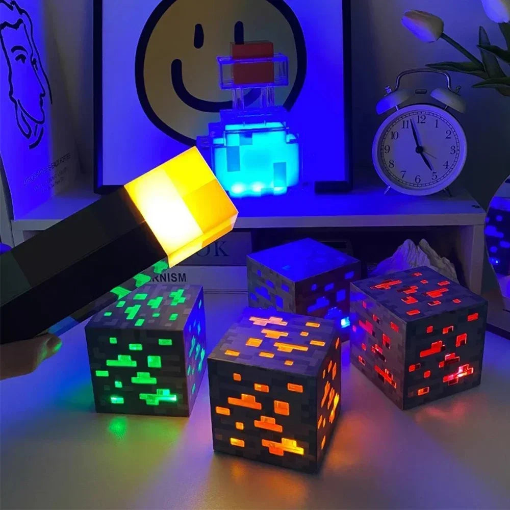 Luminárias Minecraft Recarregáveis – Cubo, Tocha ou Poção Mágica (LED, Sem Fio, 4 Cores)