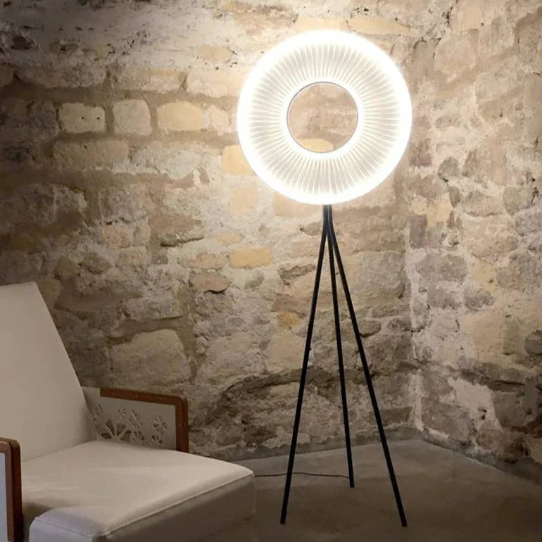 Luminária de Piso Pôr do Sol: Elegância Que Transforma Seu Ambiente