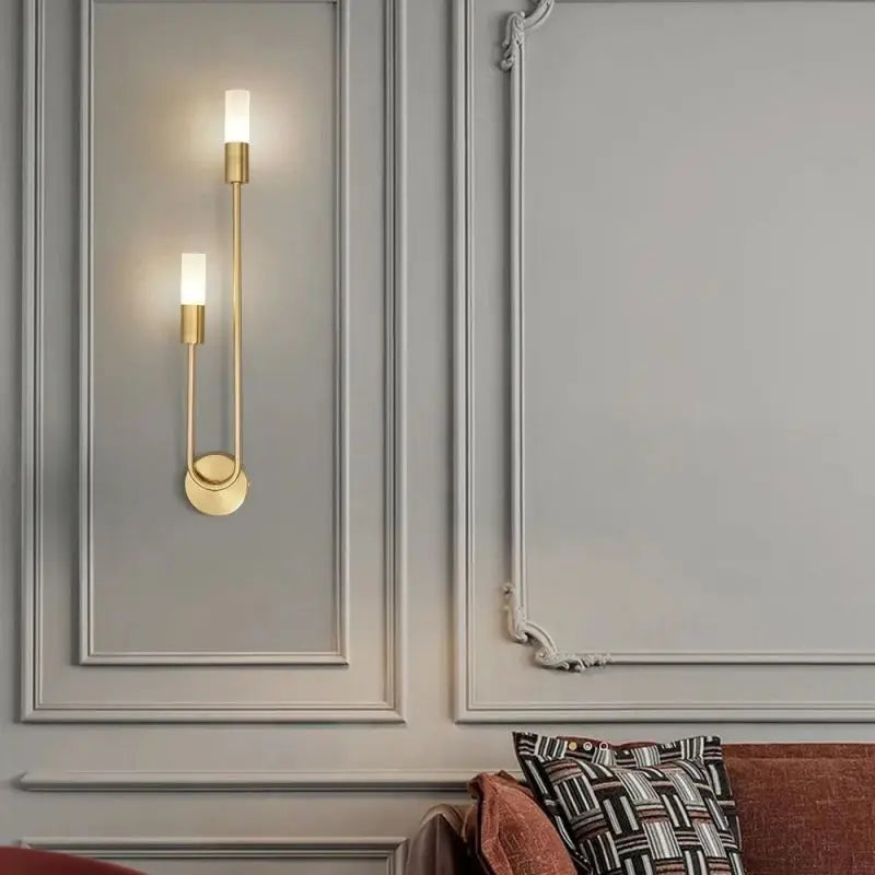 Arandela de Parede Duo – Iluminação Sofisticada em Dourado e Preto