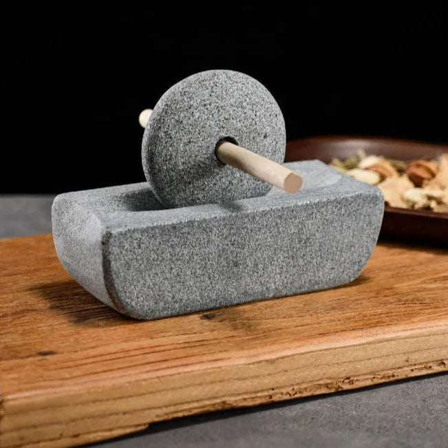 Moinho de Pedra Natural  para Temperos e Chá
