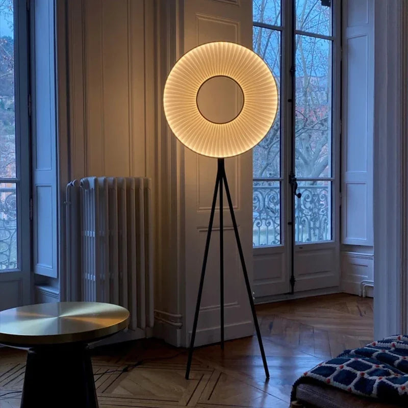 Luminária de Piso Pôr do Sol: Elegância Que Transforma Seu Ambiente