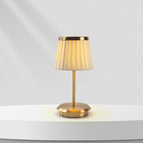 Classic Vintage Rechargeable Table Lamp