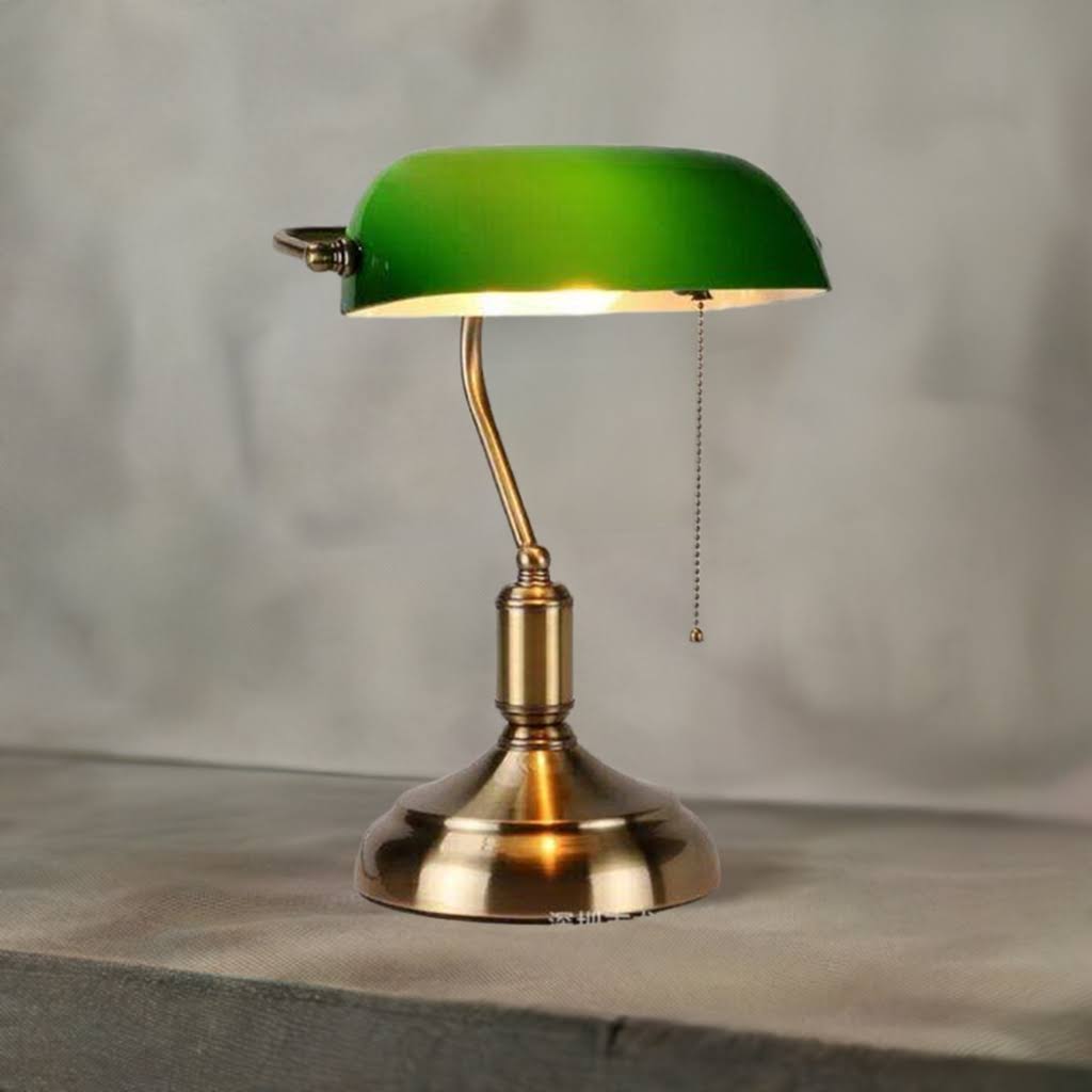 Luminária de Mesa Original  38cm Banqueiro Banker Fonte De Luz Suave E Aconchegante